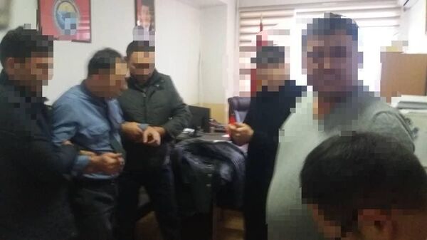 Бишкекте жол кырсыктарын тергеген жетекчи пара алып кармалды - Sputnik Кыргызстан