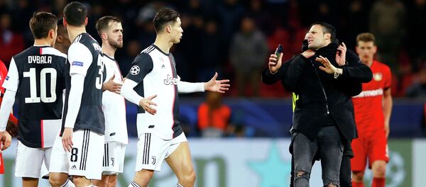 Групповые матчи Лиги чемпионов. Ювентус против Байера - Sputnik Кыргызстан