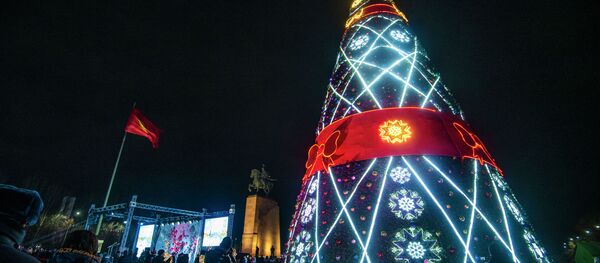 Ала-Тоо аянтында жайгашкан Кыргызстандын башкы балатысы - Sputnik Кыргызстан