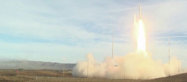 Кансыз согуштун босогосунда: АКШ тыюу салынган ракетасын сынады - Sputnik Кыргызстан