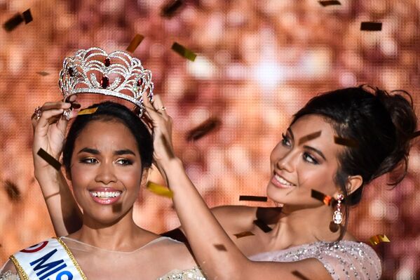 Конкурс красоты Мисс Франция 2020 в Марселе - Sputnik Кыргызстан