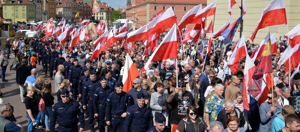 Марш против ЕС в Варшаве - Sputnik Кыргызстан