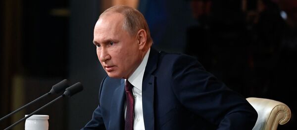 Президент РФ Владимир Путин. Архивное фото Президент РФ Владимир Путин. Архивное фото - Sputnik Кыргызстан