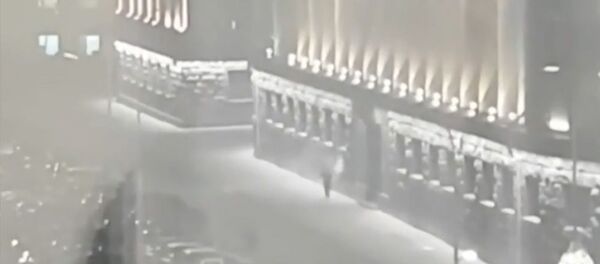 Опубликовано новое видео стрельбы у здания ФСБ в Москве - Sputnik Кыргызстан