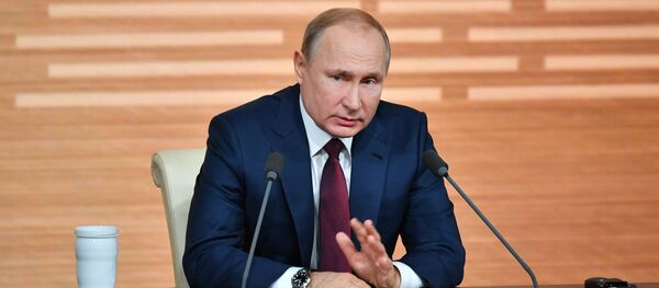 Ежегодная большая пресс-конференция президента РФ В. Путина - Sputnik Кыргызстан