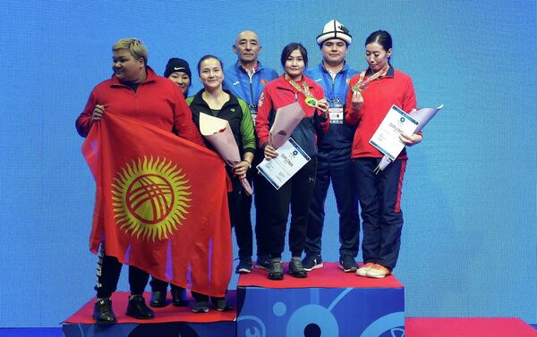 Состязались 275 спортсменов из 27 стран ближнего и дальнего зарубежья. - Sputnik Кыргызстан