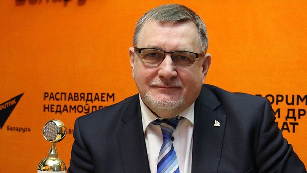 Председатель белорусского республиканского общественного объединения Белая Русь Геннадий Давыдько - Sputnik Кыргызстан