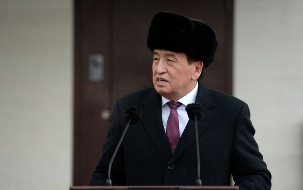 С новосельем граждан поздравил сам глава государства. - Sputnik Кыргызстан