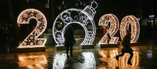 Световая инсталляция в Ялте - Sputnik Кыргызстан