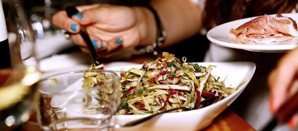 Новогоднее застолье - Sputnik Кыргызстан