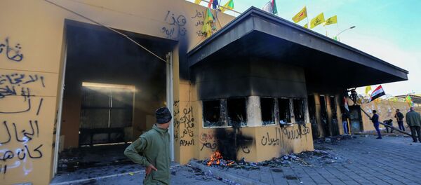 Протесты у посольства США в Багдаде Протесты у посольства США в Багдаде - Sputnik Кыргызстан