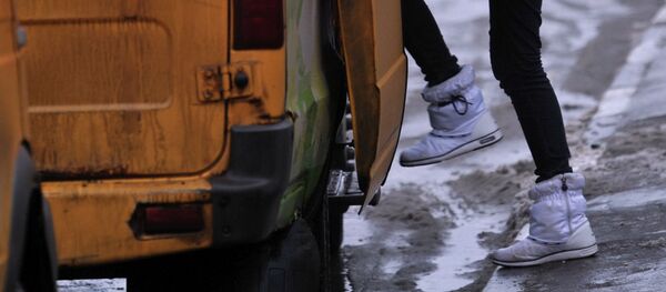 Работа маршрутного такси в Москве - Sputnik Кыргызстан