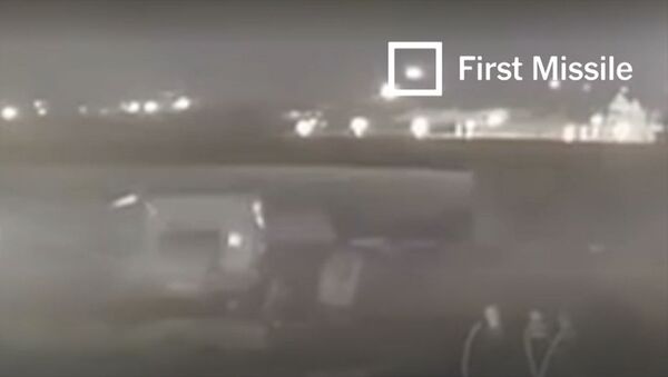Опубликовано видео возможного попадания ракет в самолет в Иране - Sputnik Кыргызстан