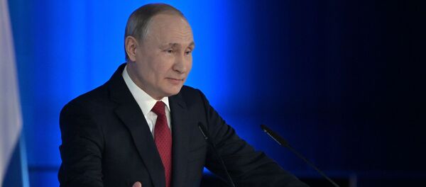 Ежегодное послание президента РФ В. Путина Федеральному Собранию - Sputnik Кыргызстан