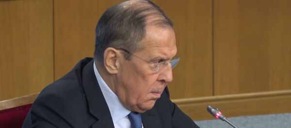 Это возмутительно — Сергей Лавров о ситуации со Sputnik Эстония. Видео - Sputnik Кыргызстан