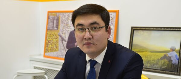 Глава департамента труда при министерстве труда и социального развития Махмуд Ойтемиров - Sputnik Кыргызстан