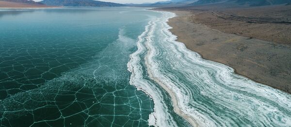 Орто-Токойское водохранилище в Нарынской области Орто-Токойское водохранилище в Нарынской области - Sputnik Кыргызстан