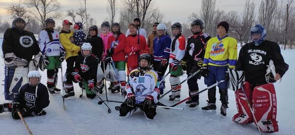 Первая женская команда по хоккею - Sputnik Кыргызстан