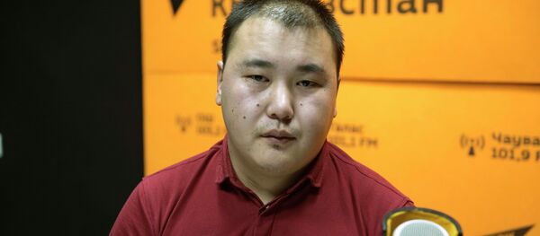 Дзюдо боюнча улуттук федерациясынын аткаруучу катчысы Урматбек Маткеримов. Архив - Sputnik Кыргызстан