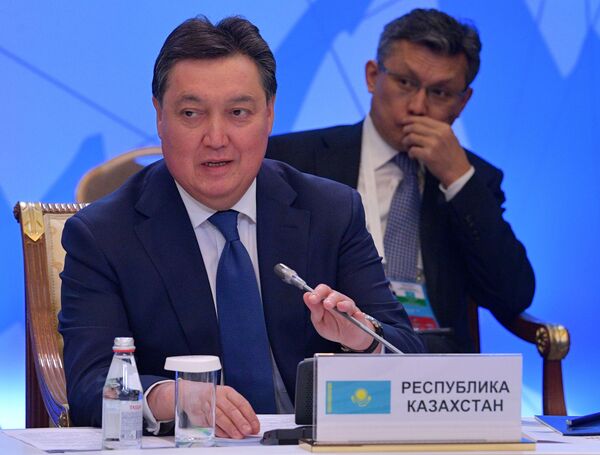 Как премьеры ЕАЭС встретили новенького — обзор саммита - Sputnik Кыргызстан