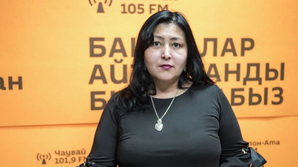 Санариптик өнүктүрүү министрлигинин Калкты документтештирүү башкармалыгынын башчысы Анара Тиленова  - Sputnik Кыргызстан