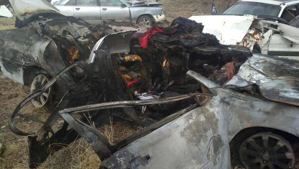 Последствия ДТП с Lexus ES 300 в селе Мырзаке - Sputnik Кыргызстан