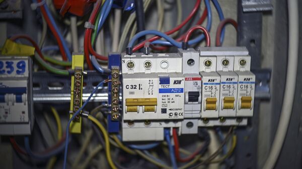 Счетчик электроэнергии. Архивное фото - Sputnik Кыргызстан