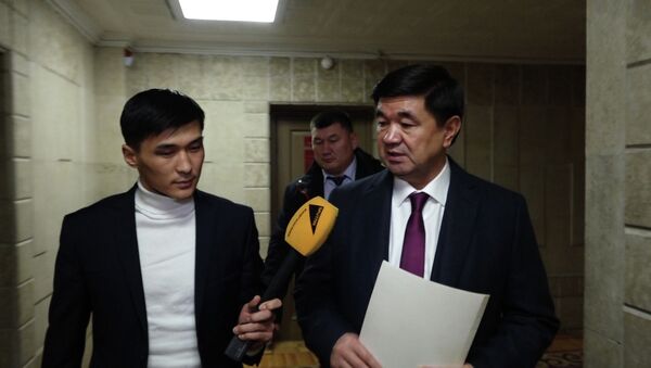 Почему не увольняют директора ГУ Унаа? Мы спросили Абылгазиева — видео - Sputnik Кыргызстан