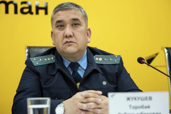 Качество бензина в КР могут проверить лишь в одном случае — Госэкотехинспекция - Sputnik Кыргызстан