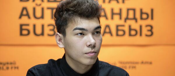 Визажист Байнур Куштарбеков - Sputnik Кыргызстан