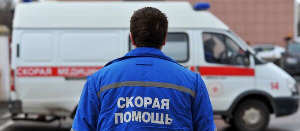 Врач скорой медицинской помощи. Архивное фото - Sputnik Кыргызстан