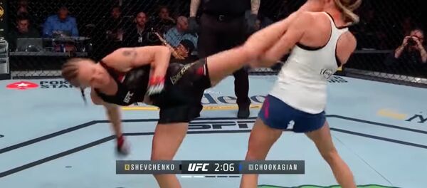Видео лучших моментов турнира UFC 247, в котором выступила Шевченко - Sputnik Кыргызстан