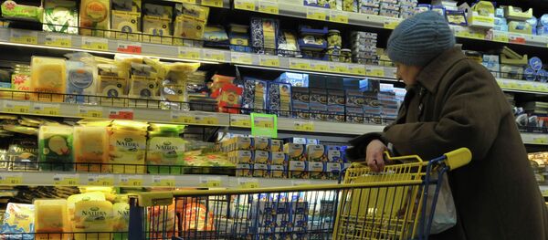 Предновогодняя продажа в гипермаркете Лента Предновогодняя продажа в гипермаркете Лента - Sputnik Кыргызстан