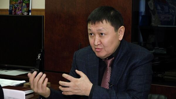 Директор государственного учреждения Унаа Алымжан Козубаев - Sputnik Кыргызстан