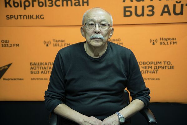 Тренерам приходилось рыть могилы, чтобы хватало на жизнь, — рассказ бишкекчанина - Sputnik Кыргызстан