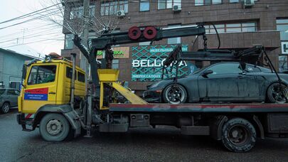 Эвакуация автомобилей нарушивших ПДД в Бишкеке