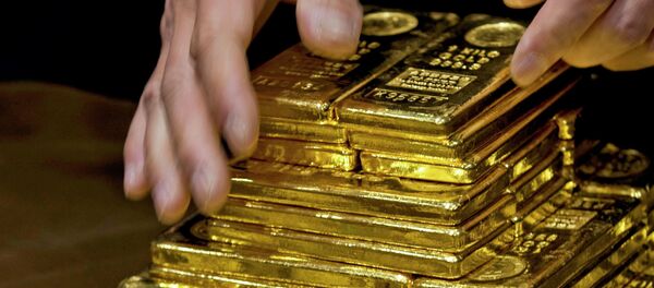 Китайское общество обмена золотом и серебром в Гонконге - Sputnik Кыргызстан