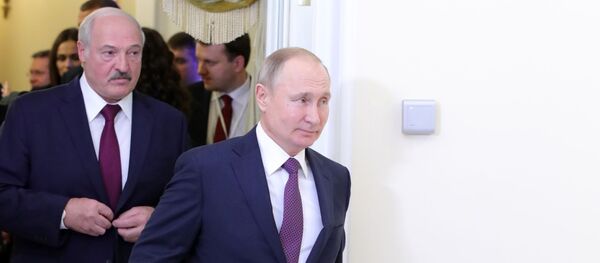 Рабочая поездка президента РФ В. Путина в Санкт-Петербург - Sputnik Кыргызстан