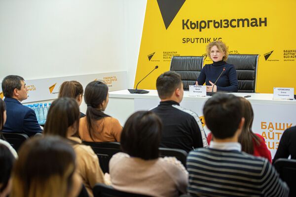 Мастер-класс Техника интервью для кыргызстанских студентов факультетов журналистики в рамках SputnikPro - Sputnik Кыргызстан