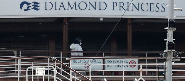Частичный карантин круизного лайнера Diamond Princess в Йокогаме Частичный карантин круизного лайнера Diamond Princess в Йокогаме - Sputnik Кыргызстан