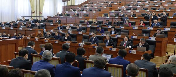 Жогорку Кеңештин жыйыны. Архив - Sputnik Кыргызстан