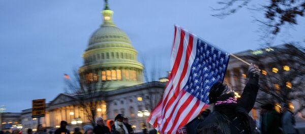 Протест после оправдания сенатом Дональда Трампа по делу об импичменте  - Sputnik Кыргызстан