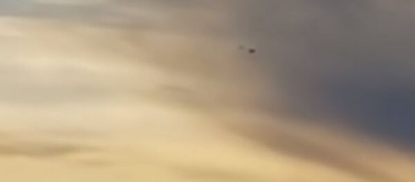 В США на видео сняли НЛО — люди сомневаются в подлинности кадров - Sputnik Кыргызстан