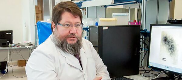 Заведующий лабораторией вирусологии ФНЦ биоразнообразия ДВО РАН Михаил Щелканов Заведующий лабораторией вирусологии ФНЦ биоразнообразия ДВО РАН Михаил Щелканов - Sputnik Кыргызстан