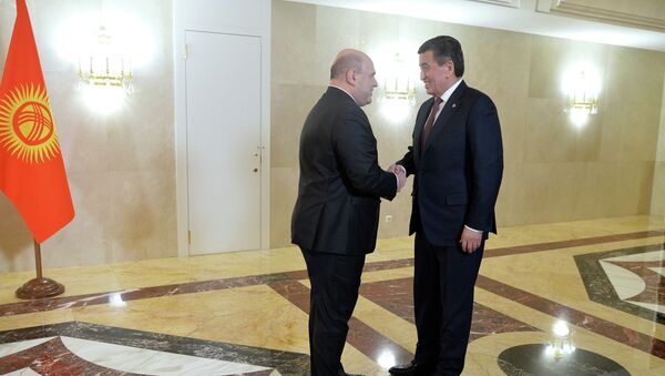 Президент Кыргызстана Сооронбай Жээнбеков во время встречи с новым председателем правительства России Михаилом Мишустиным - Sputnik Кыргызстан