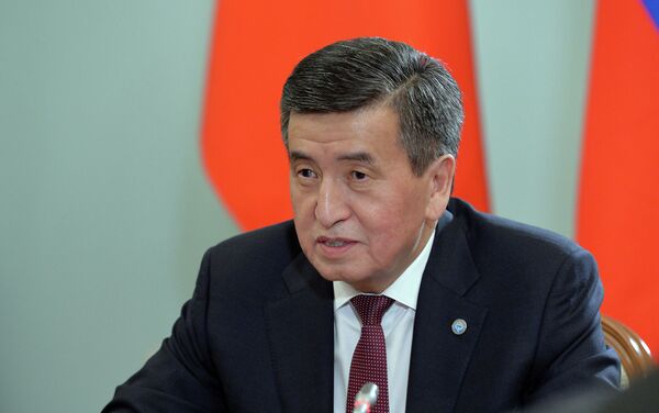 В свою очередь Жээнбеков поздравил Мишустина с назначением на должность. - Sputnik Кыргызстан