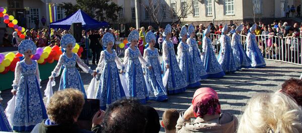 Празднование Масленицы в Бишкеке - Sputnik Кыргызстан