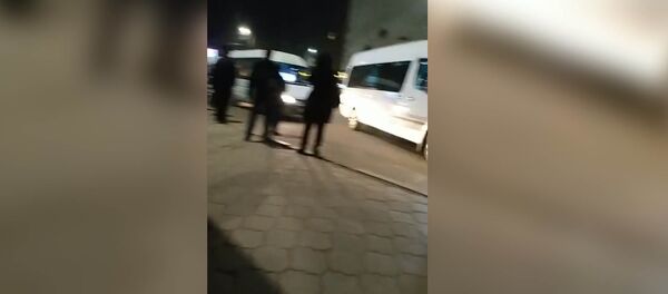 Что происходит в Бишкеке после разгона демонстрантов — прямой эфир Что происходит в Бишкеке после разгона демонстрантов — прямой эфир - Sputnik Кыргызстан