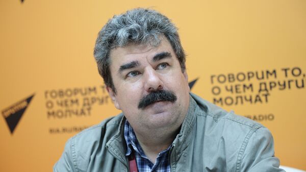 Леонков: США продает оружие союзникам, которое не проходит испытания боем - Sputnik Кыргызстан