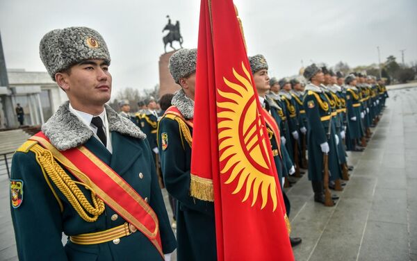 В Бишкеке отметили День государственного флага КР - Sputnik Кыргызстан